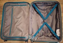 American Tourister 2 Piece Set Luggage? Well Maintained