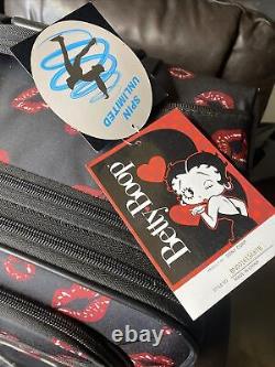 Betty Boop Luggage 4 pairs rolling Spinning Wheels canvas black kick
