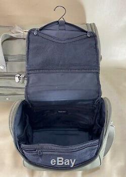 Briggs & Riley Olive Set 26 Upright Split Wheeled Duffle Bag & Toiletry Bag