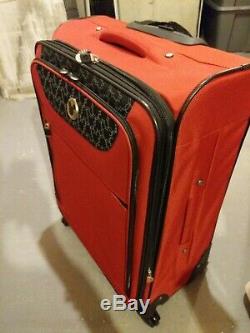 Disney 3 PC piece Never Used 2007 Luggage Set from Disney shopping store spinner