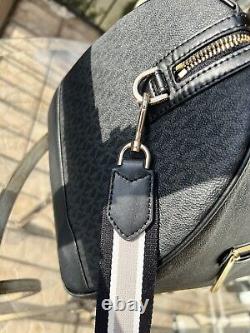 Michael Kors Jet Set Travel Large Duffle Weekender Luggage Bag Black