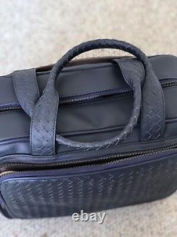 NWT! BOTTEGA VENETA Blue Leather Carry-on Weekend Bag Duffle Luggage Women Men