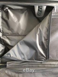 New Tumi 19 Degree 2 pc Luggage Set Shiny Metallic Black Shorth Trip & Carry-On