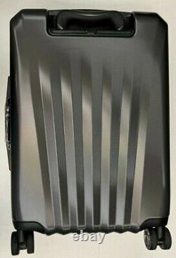 Ricardo Windsor 1-Piece Hardside 22 Carry-On Spinner Suitcase Graphite (Gray)