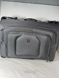 Travelpro CARRY ON LUGGAGE SET OF 2