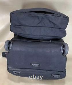 Victorinox Black Werks Carry On Brief Set 16 Exp Wheeled Bag & 16 Laptop Brief
