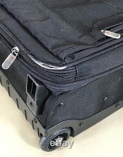 Victorinox Mobilizer Black Set 22 Exp Upright Suitcase & 23 Bifold Garment Bag