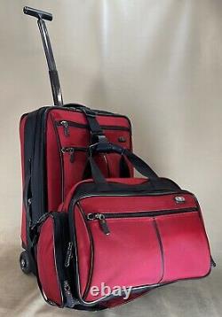 Victorinox Werks Set 22 Upright Exp Wheeled Carry On Suitcase & 15 Tote Bag