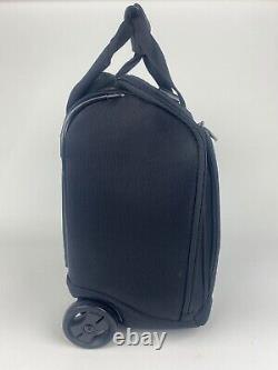 Victorinox Werks Traveler 4.0 Wt 15 Wheeled Carry On Suitcase Black with Lock