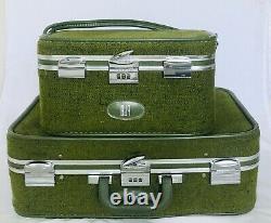 Vintage Skyway Tweed Luggage Set of Two Avocado Green