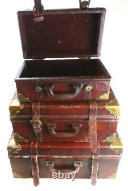 Vintage Stackable Display Suitcase Set of 3 Old Fashioned Wood Trunk Luggage