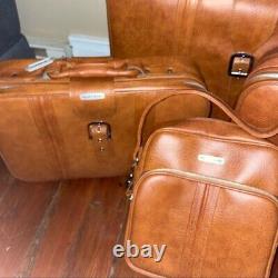 Vintage world traveler leather 5 pc luggage set