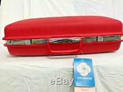 Vtg Samsonite Saturn II Luggage set in Barberry Red with keys + Original Boxes