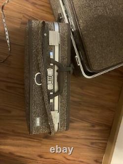 Vtg Tweed Amelia Earhart Luggage Suitcase Set Lg & Medium & Small 3 Pc Set Nests