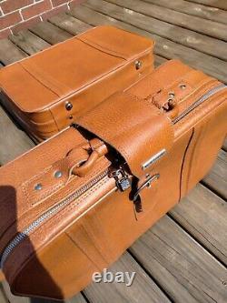 World Traveler Vintage Faux Leather Luggage Set Of 5 Suitcase Older Clean with key