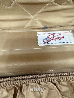Cool vintage 2 valises à roulettes Skyway en tweed à carreaux avec combos de verrouillage set 2