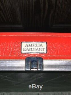 Set Red Vintage Amelia Earhart Bagages Withkeys Toute Nouvelle Offre Vendue Séparément