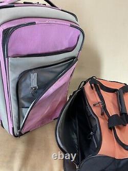 Victorinox Carry On Bagage Set 22 Valises Et Werks Traveler 18 Duffel Bag