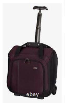 Victorinox Werks Traveler 4.0 Wt 15 Roue Carry On Valise Purple