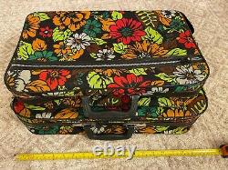 Vintage Bantam Floral Pattern Bag Suitcase Bag Paire Set Great Condition